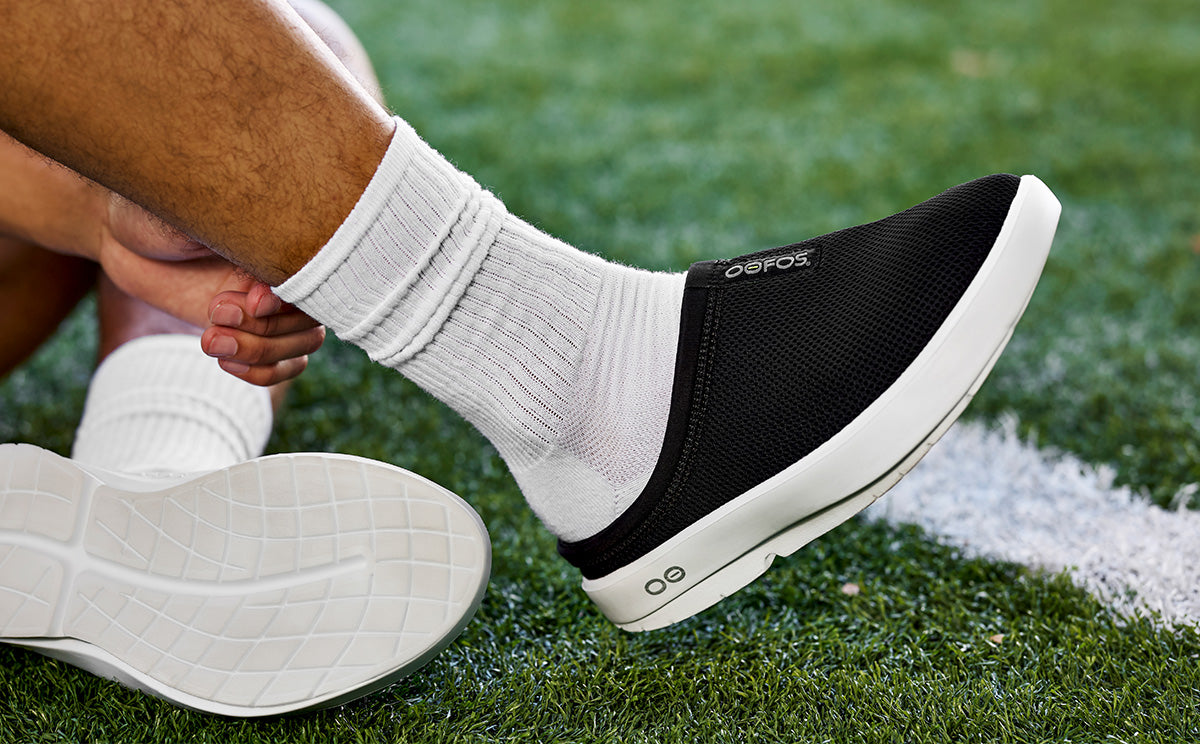 Men's OOcoozie Sport Mule - White Black (SALE) - Image 9